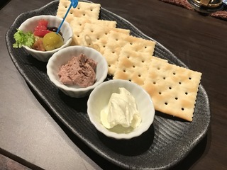 アンティパスト伊部莉子パティの盛り合わせ